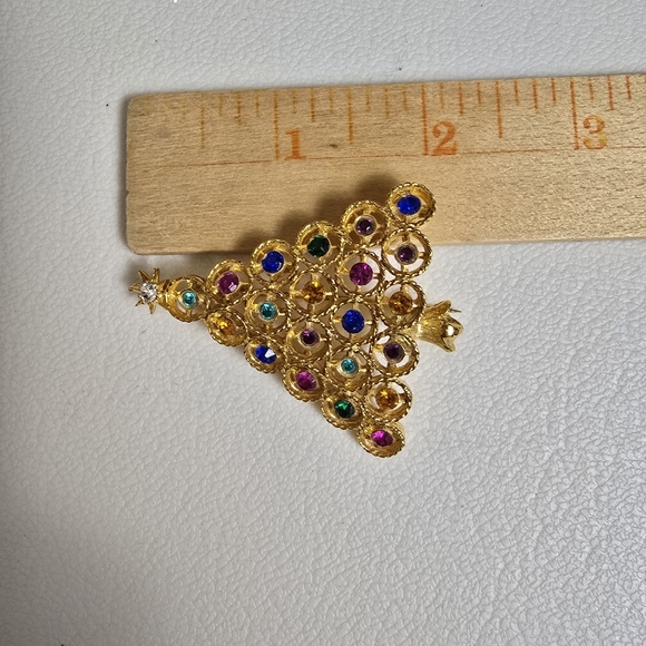 Christmas Gold Tone Pin Brooch Multi Colored Rhinestones Holidays Attire Star - Picture 8 of 8